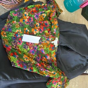 ALTR The label- Paola Top in green floral Multi